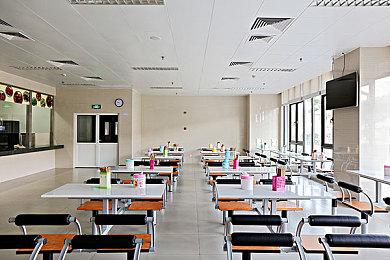 画风突变！PS日本公布儿歌版《战神 诸神黄昏之歌》 